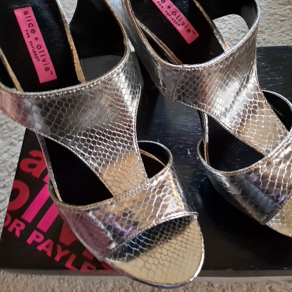 Vintage Heels Disco Revival